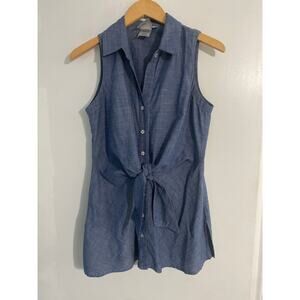 Finley button down tunic top women’s size S blue chambray sleeveless minimalist